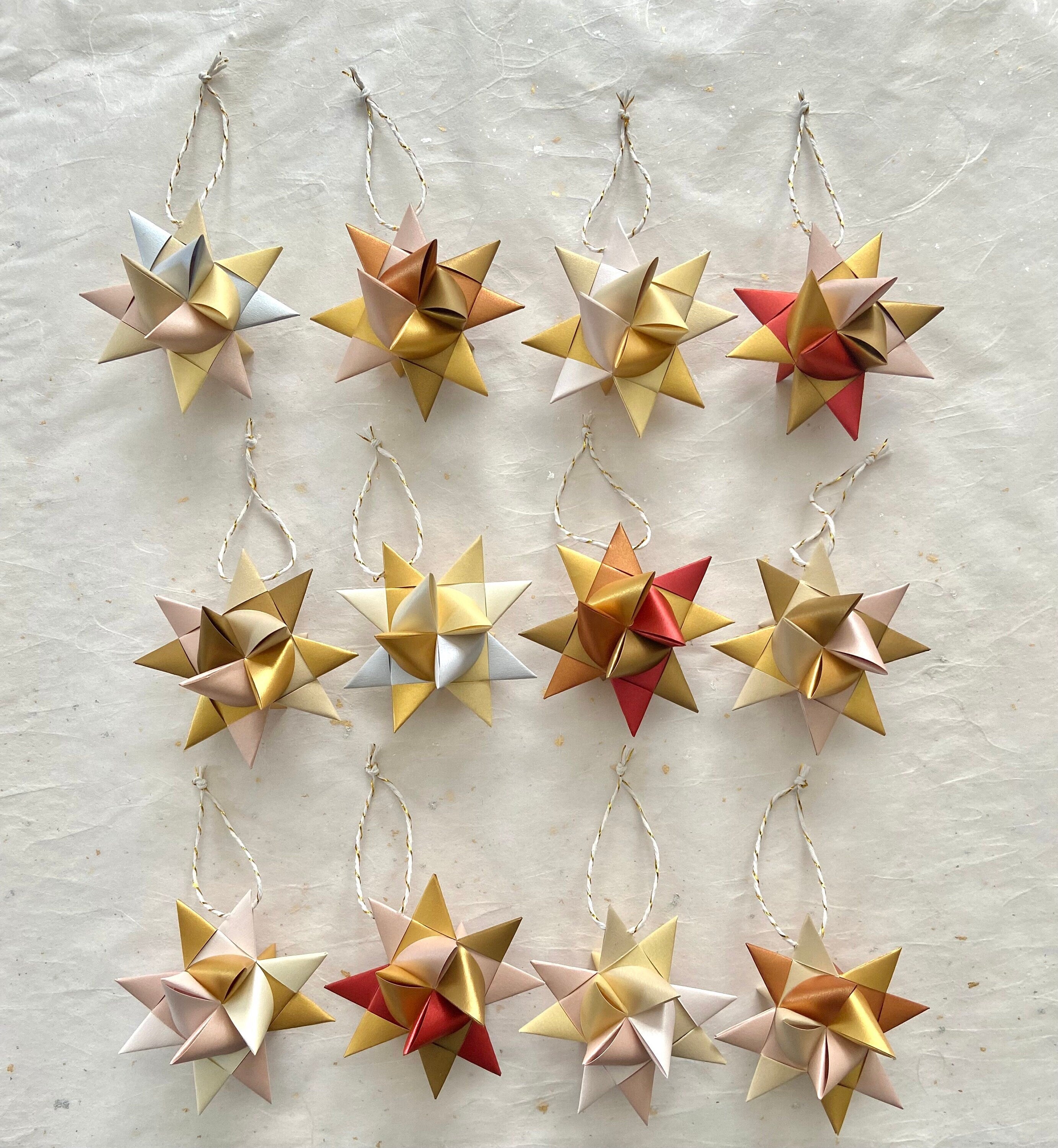 Shimmer Christmas Tree Mix~ Paper Star Ornaments (3 inch)